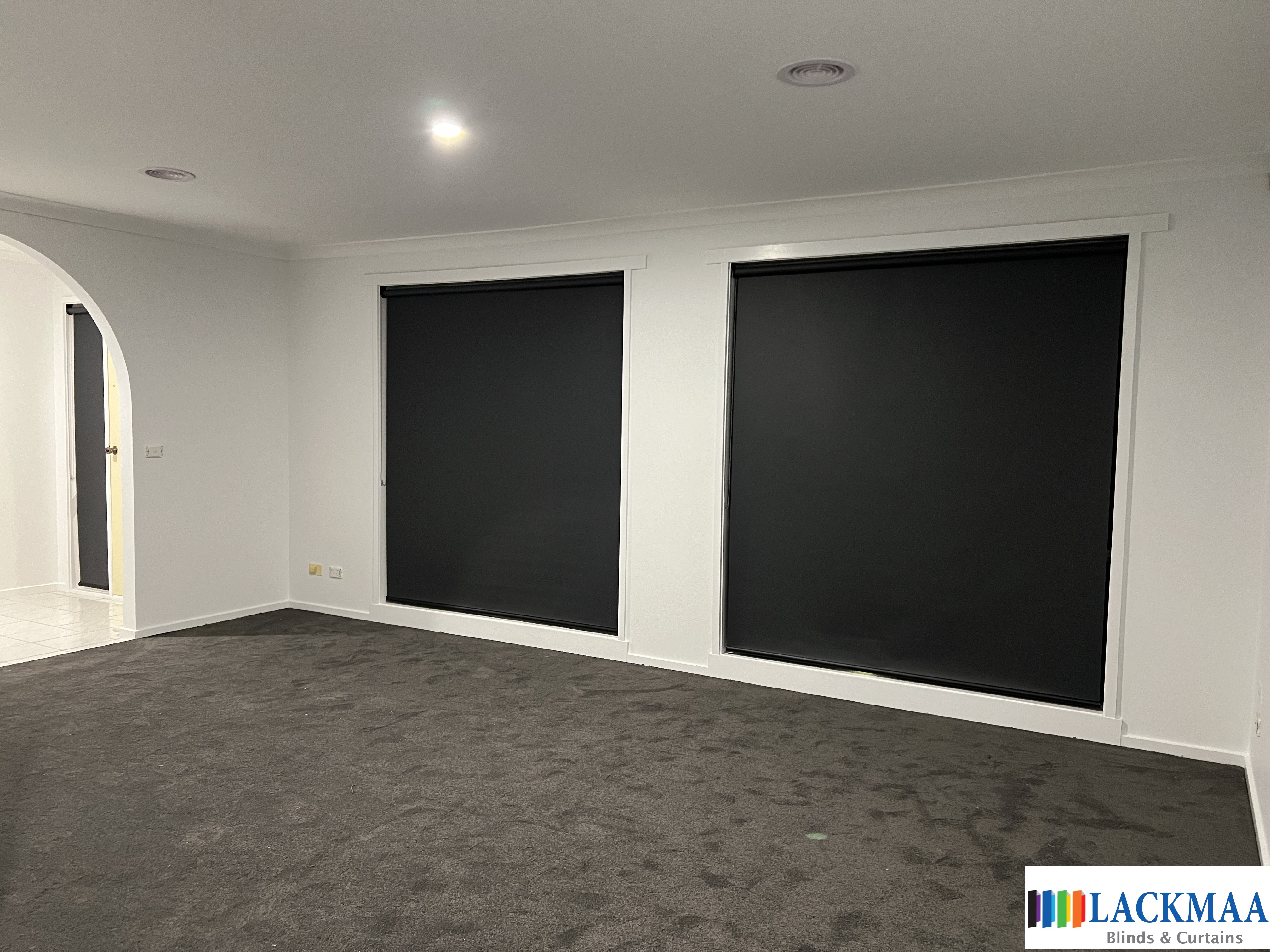 Roller Blind 13